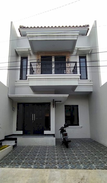Dijual Rumah Non Cluster di Jln Cipedak Jagakarsa Jakarta Selatan