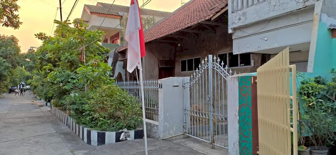 Rumah Asri di komplek perumahan Rungkut Menanggal Harapan,