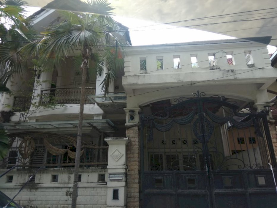 Jual rumah surabaya timur pantai memtari