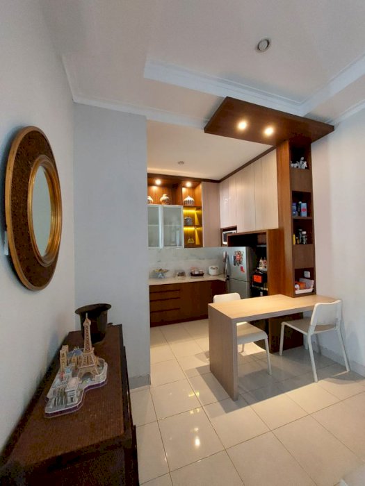 Dijual Rumah Hook Emerald Bintaro Jaya