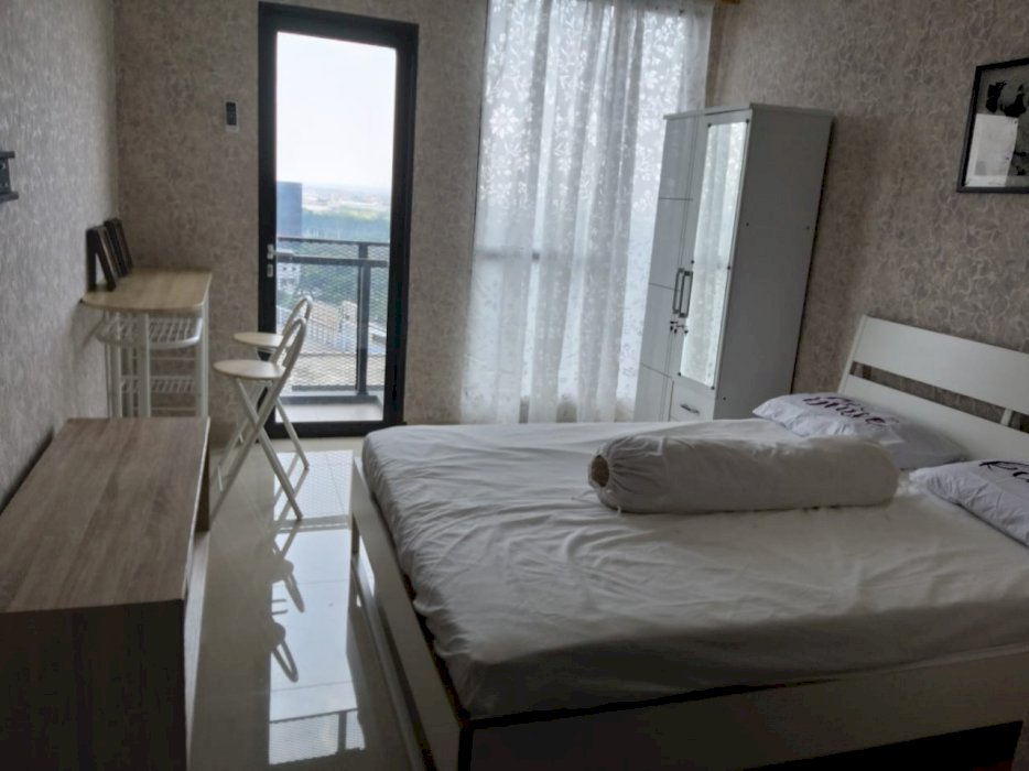 Disewa Apartemen Monroe Tower , kota Jababeka cikarang Baru, bekasi