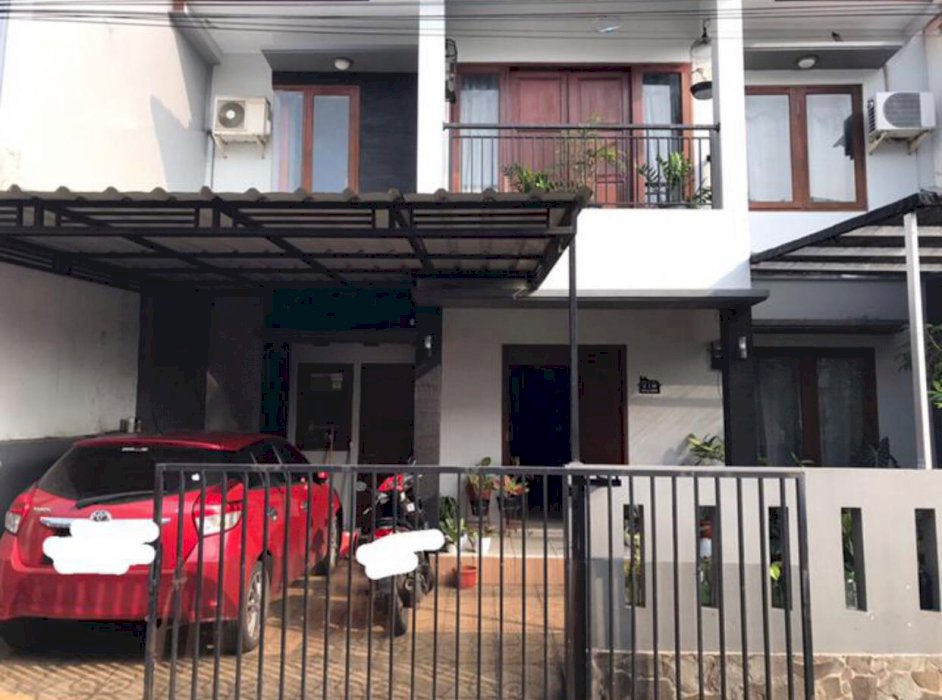 Dijual Rumah Strategis Dekat Mall & LRT Cibubur, Cimanggis, Depok