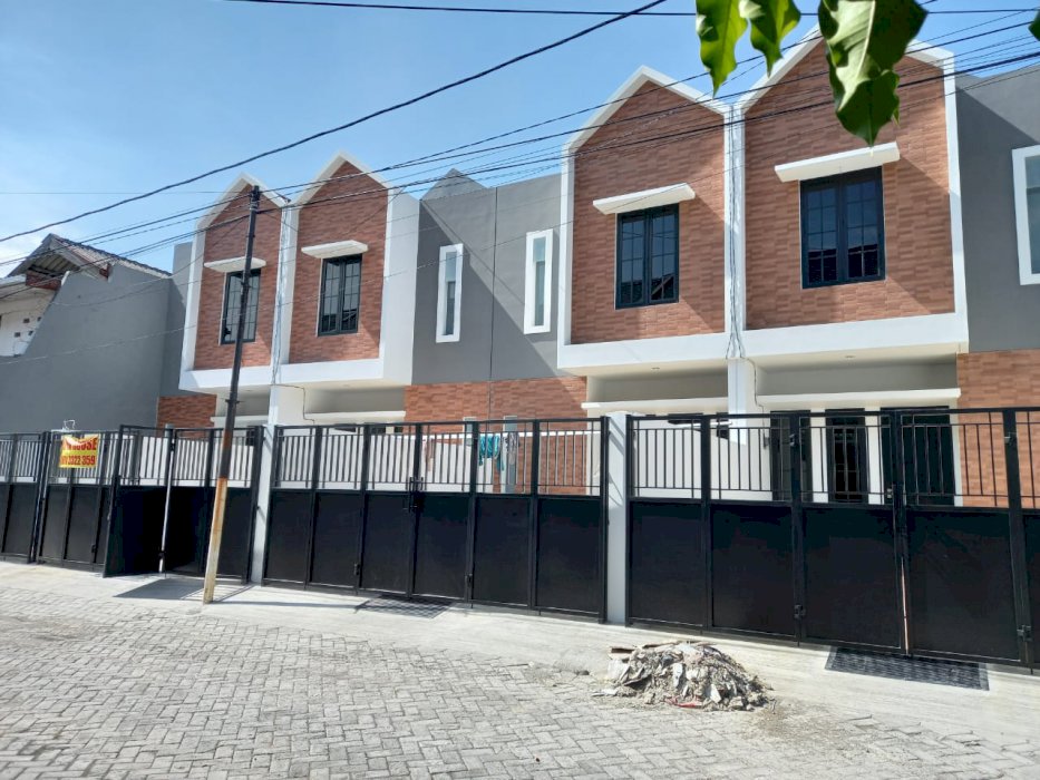 Rumah Baru Klampis Semolo Tengah