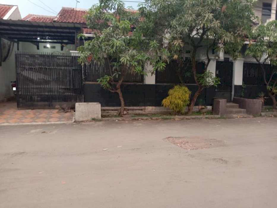 Dijual Rumah Nyaman di Gading Junti Asri