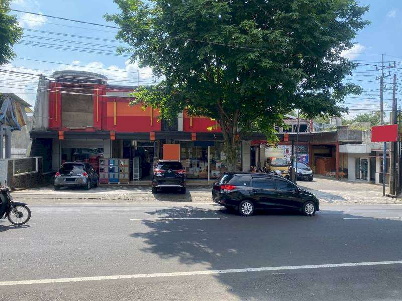 Ruang Usaha Dijual di Jalan Pattimura Batu GMK00237