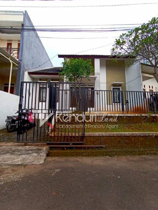 Rumah MURAH Tanah Luas Lokasi Strategis dekat stasiun dan tol