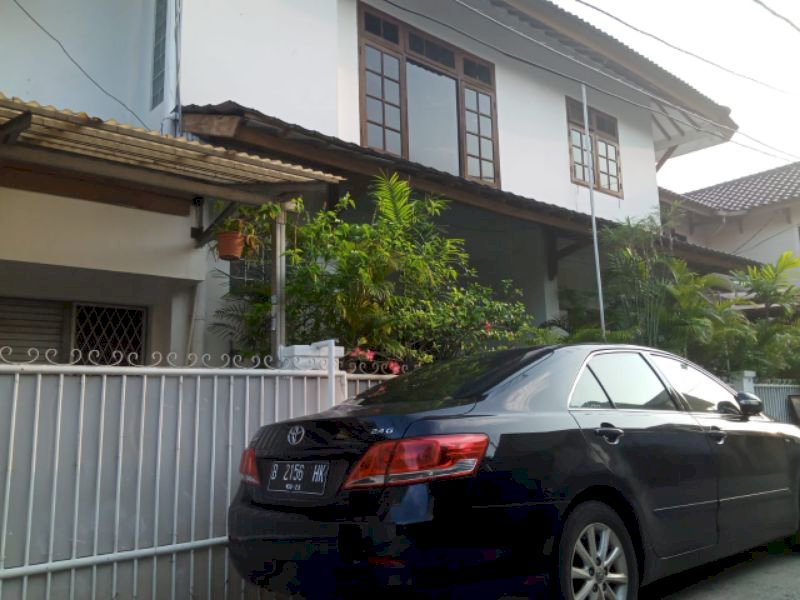 DIJUAL RUMAH SUPER MEWAH FASILITAS DIJAMIN WAH WAH WAH
