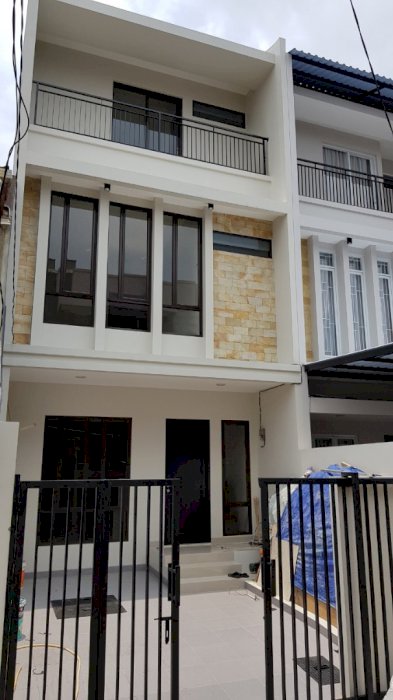Rumah Baru Minimalis Taman Ratu Duri Kepa