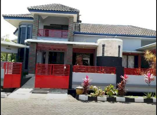 RUMAH 2 LANTAI FULL PERABOT LOKASI TLOGOMAS