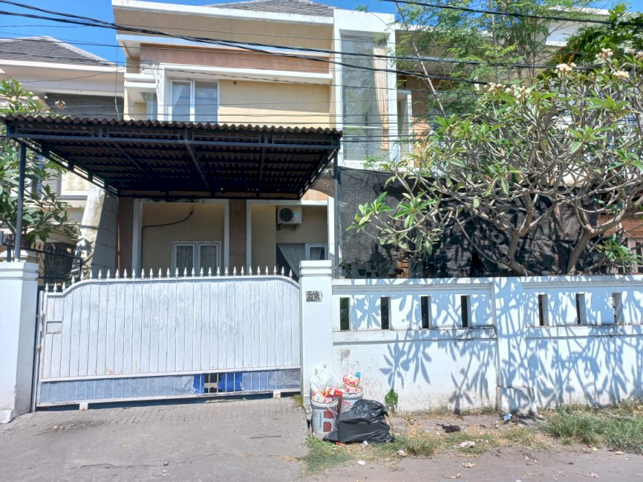 Perumahan elit rumah second lantai 2 jln.sekar tunjung XII