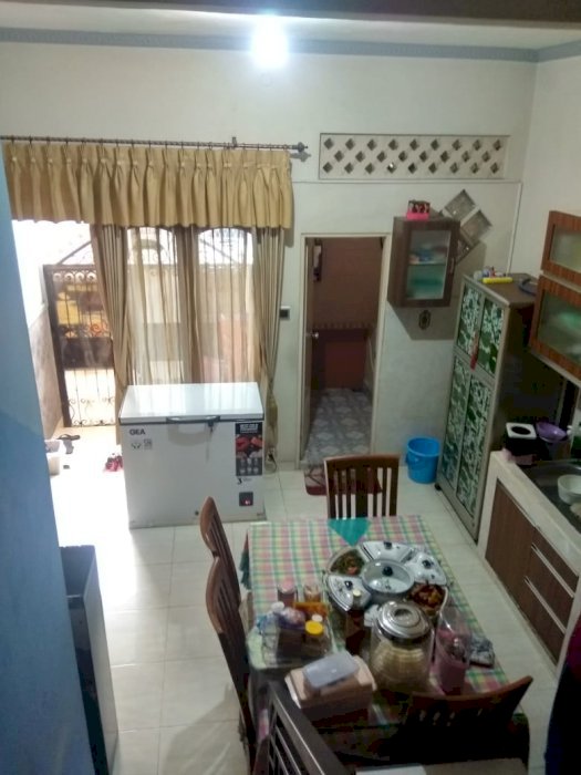 Rumah 1,5lt siap pakai dalam komplek ngamprah dekat baros cimahi