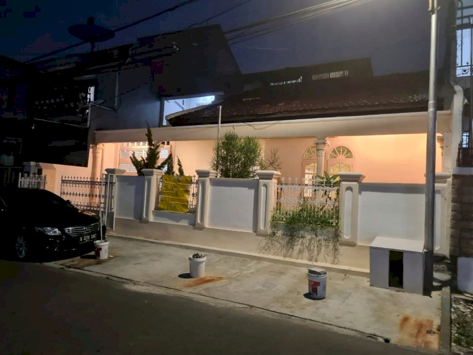 Rumah Bisa untuk Usaha dan Kantor di Tebet Timur Jakarta Selatan