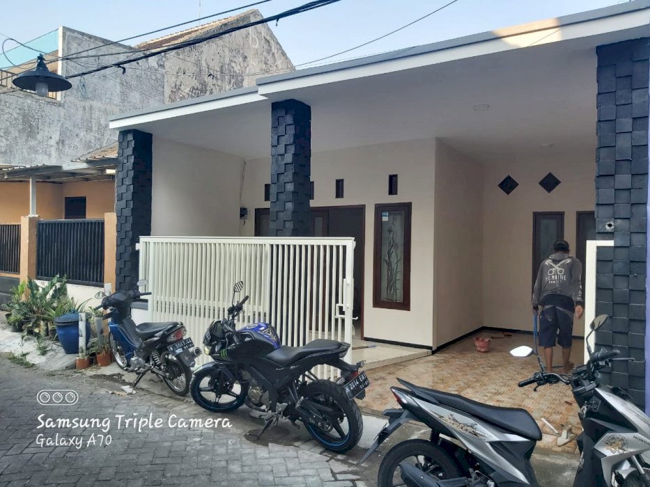 Rumah Baru Dijual Dekat Super Indo Sawojajar 2 Malang