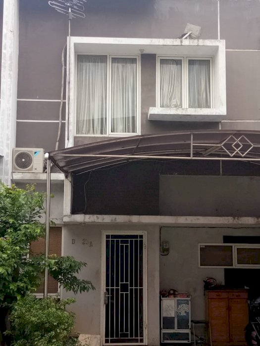 RUMAH DI BEKASI DALAM KOMPLEK