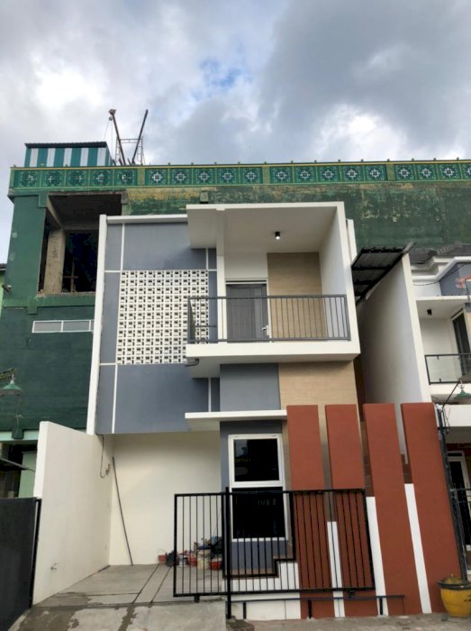 Rumah Kost Strategis Dkt UB Unisma Unmuh Polinema Arumba