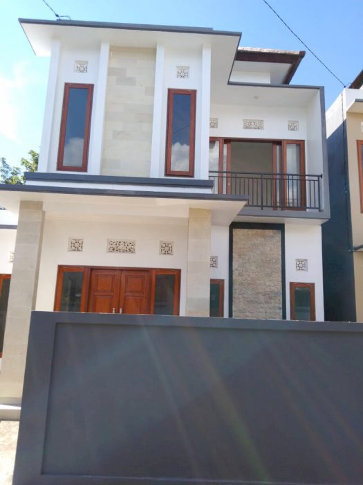 Rumah siap huni puri mumbul tinggal bawa bad.