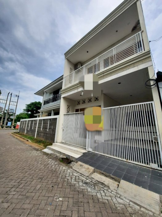 FULL BANGUN Rumah Pakuwon City CLUSTER Puri Asri DEKAT East Coast