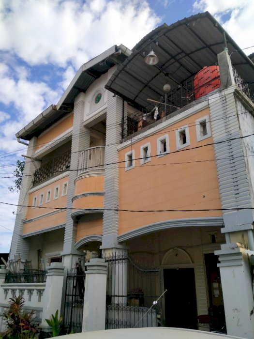 Dijual Rumah 2 Lantai di Sunu