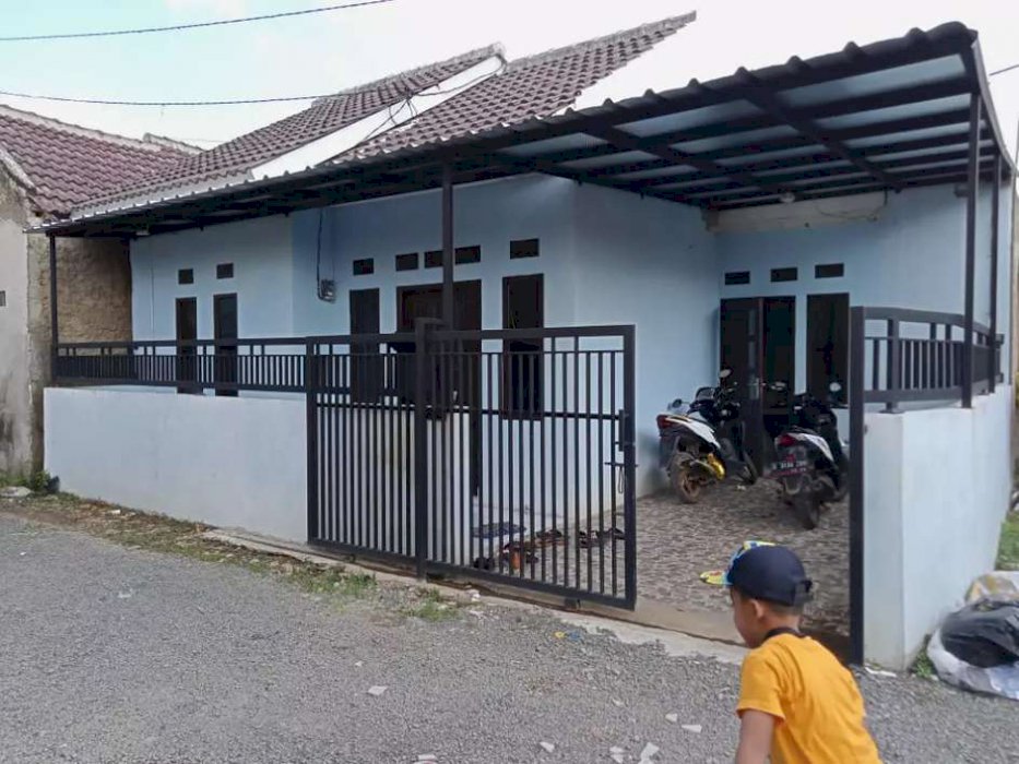 Rumah minimalis modern bonus full furnished
