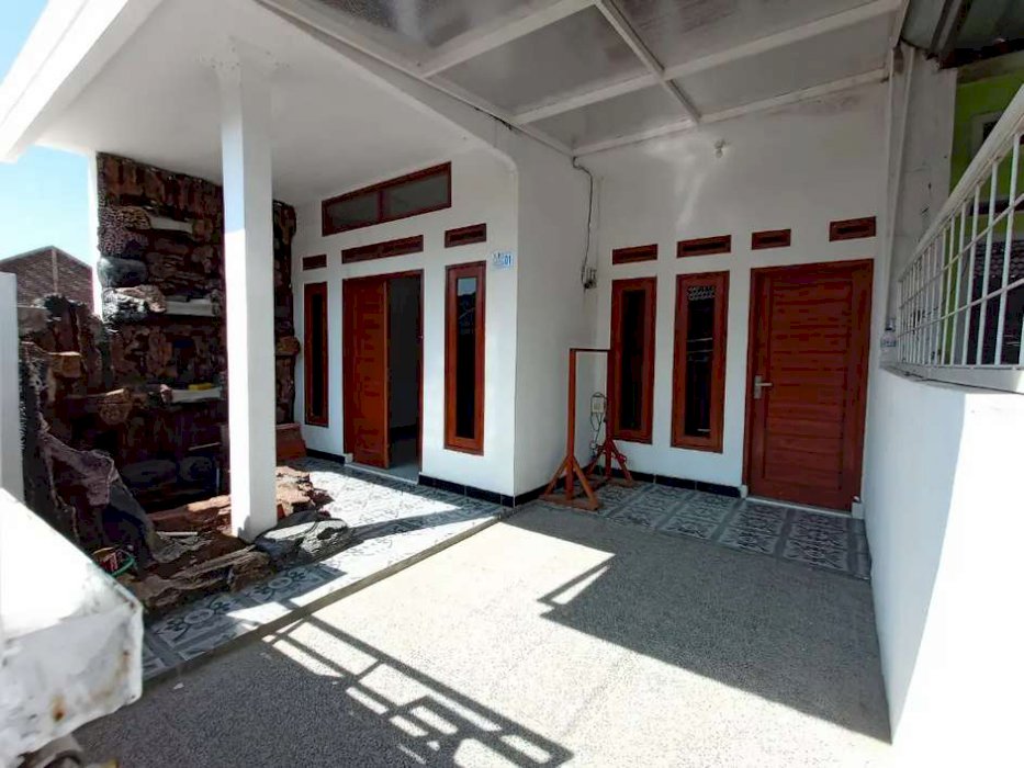 Rumah permanen siap.huni posisi hooq lokasi strategis