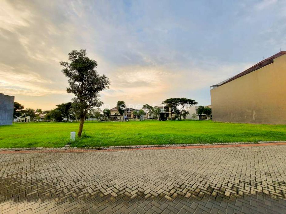 Tanah Kavling Mewah dan Eksklusif di Palm Beach Cluster Imperial Beach