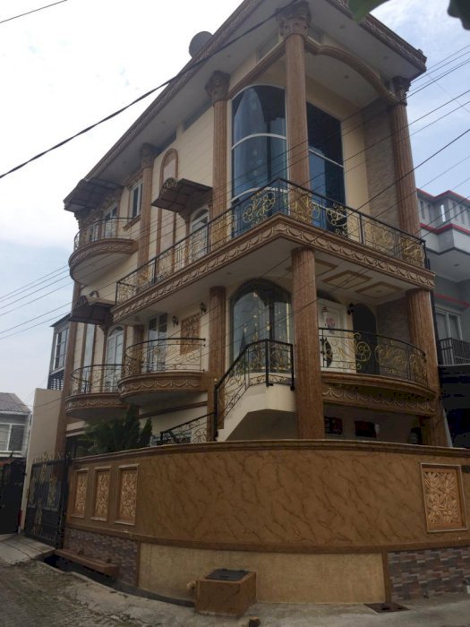 Rumah bagus uk 6,4 x 15 m di GGL, kelapa gading , jakarta utara murah