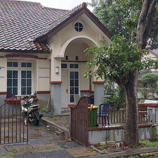 Vila dago Pamulang - 240m (Hook) pekarangan luas