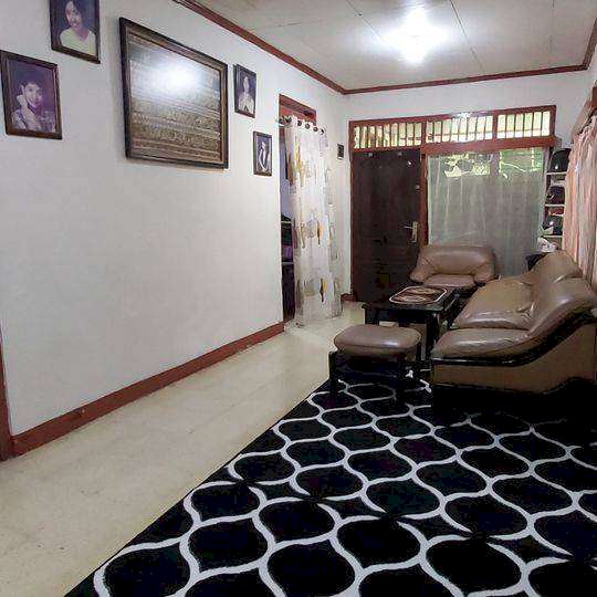 jual murah rumah utan kayu, jakarta timur (bersih dan terawat)