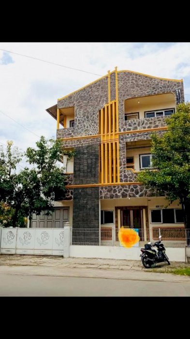 Dijual Murah Rumah Luas ,Lokasi Strategis ,Jl Gayungsari, Surabaya,Jawa Timur
