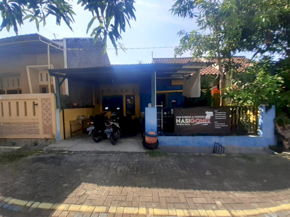 Jual rumah di Griya Tria Indah Klipang.