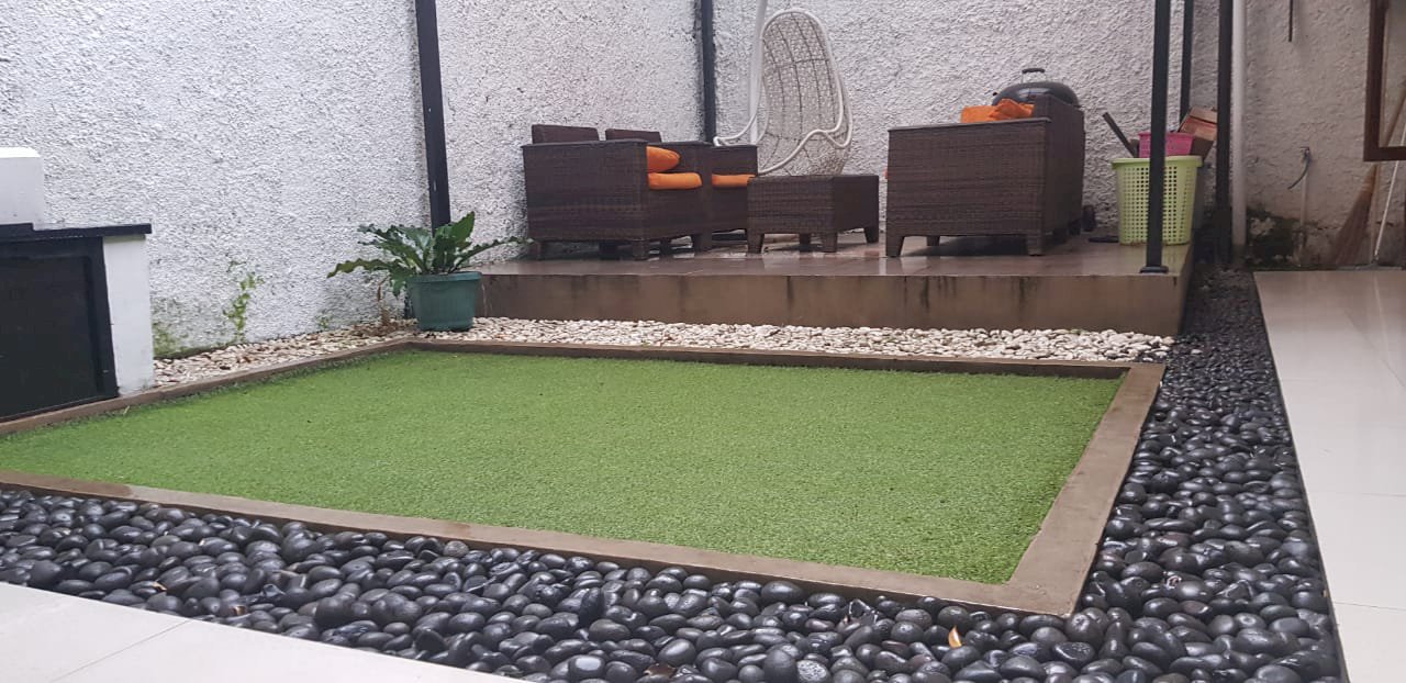 Rumah minimalis 1,5 lantai full furnish belakang hotel gothic