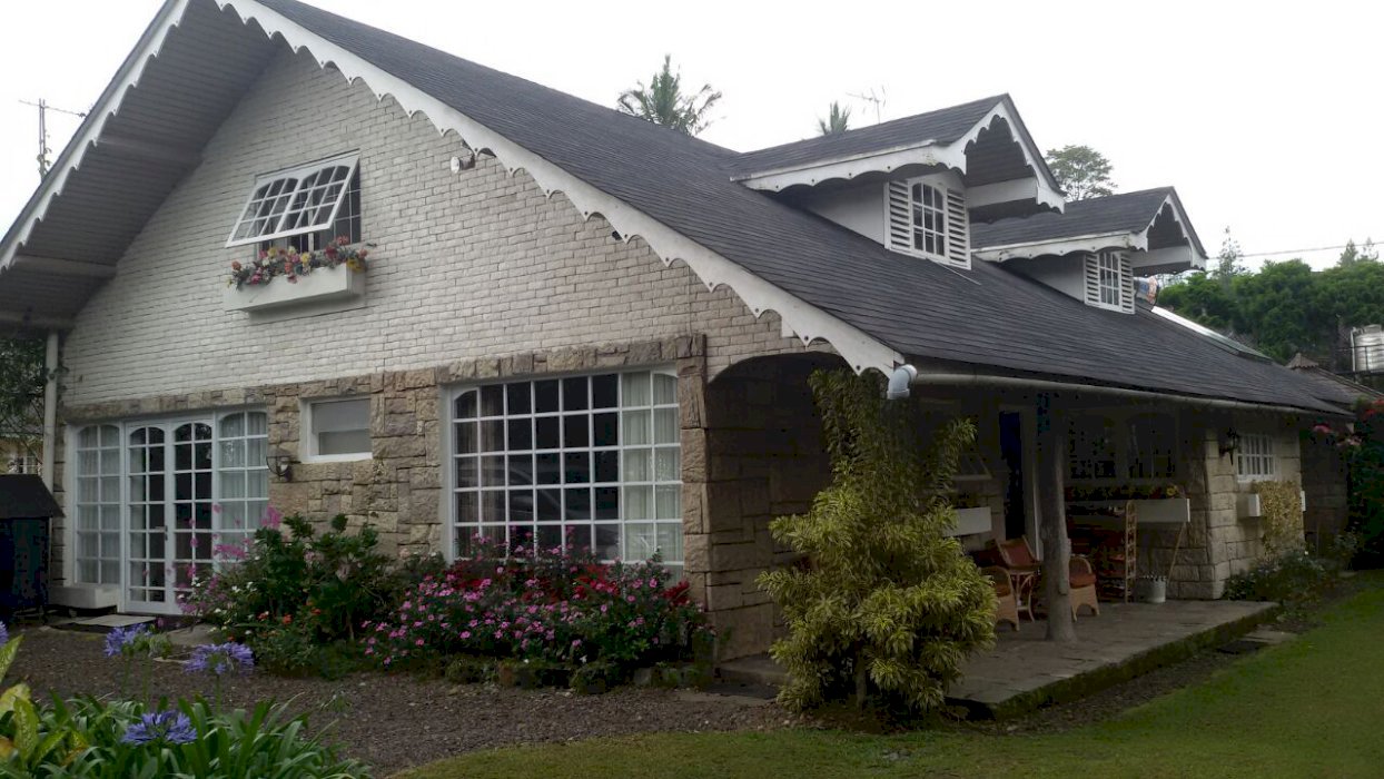 Sewa Villa 4 Kamar 300m2 â€“ Kampung Rarahan ,Cianjur ,Jawa Barat