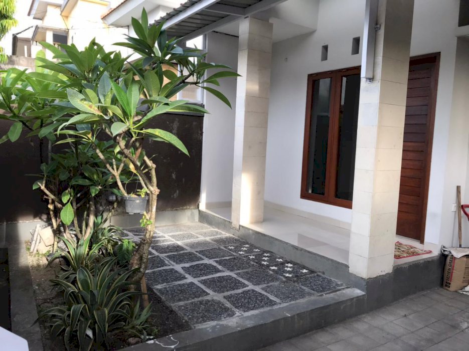 DIJUAL RUMAH MURAH STRATEGIS DI DENPASAR BALI