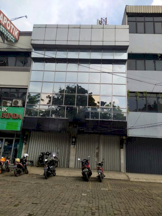 Ruko Gandeng 3 Lantai Siap Pakai di Pancoran Jakarta Selatan