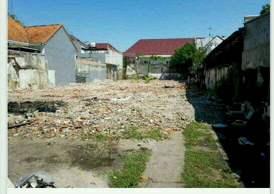 Tanah Luas dan Lokasi Strategis di Jalan Raya Arjuna, Kota Surabaya