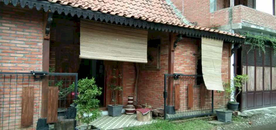 Rumah murah di makam haji pinggir jalan raya