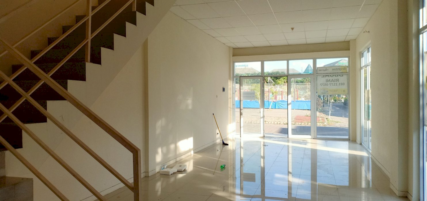 426_Disewakan Ruko Green Garden 3 Lantai A4-01 lt 82,5 M2 di Gresik