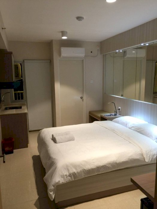 Apartemen FURNISH Educity Tower Yale - Kalisari VIEW POOL