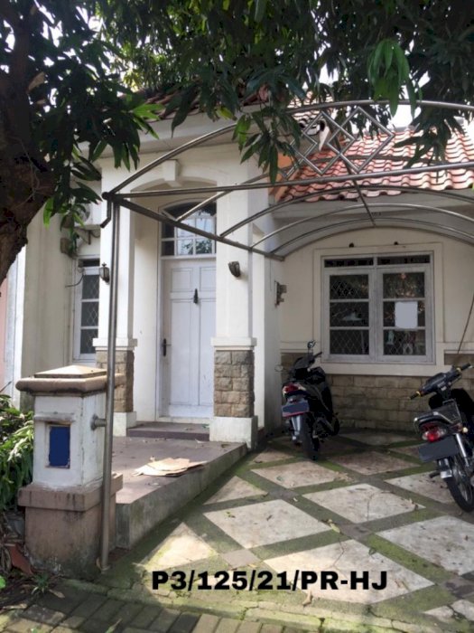 Rumah Nyaman 2 Lantai di Kota Wisata P3/125/21/PR-HJ