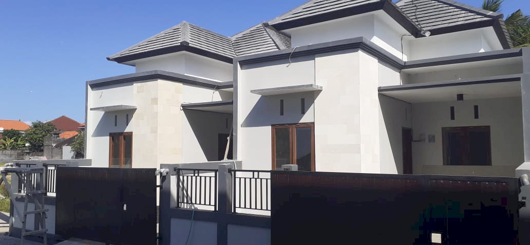 DIJUAL RUMAH BARU STRATEGIS DI DENPASAR BALI