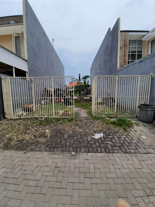 Tanah Lokasi Strategis di Jalan Mojoklanggru Kidul, Daerah Gubeng, Kota Surabaya