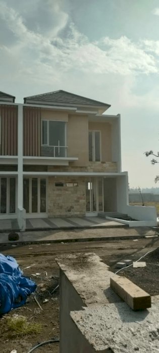RUMAH GRAND SALT VILAGE (2Lantai)  MINIMALIS SIDOAJRO