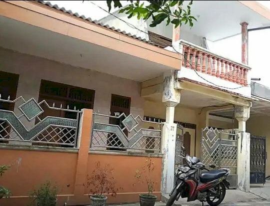 Rumah Ketintang Baru Surabaya