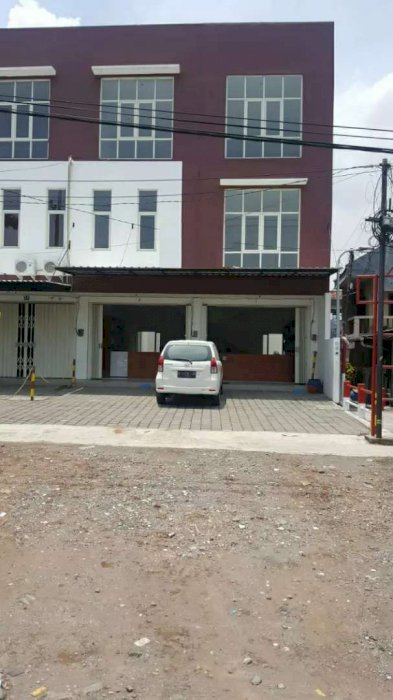 Ruko di Jalan Rungkut Asri Utara Dekat MERR Tenggilis Jemursari, Kota Surabaya