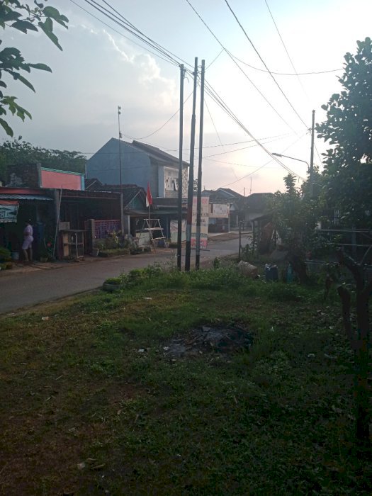 Tanah belakang rumah samping RS Ananda