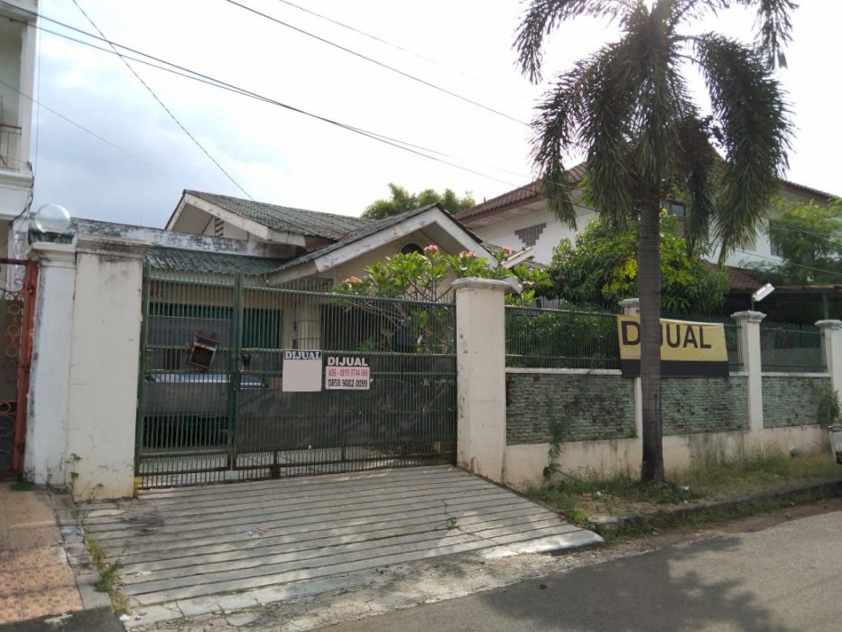 Rumah Lokasi Elit Puri Indah