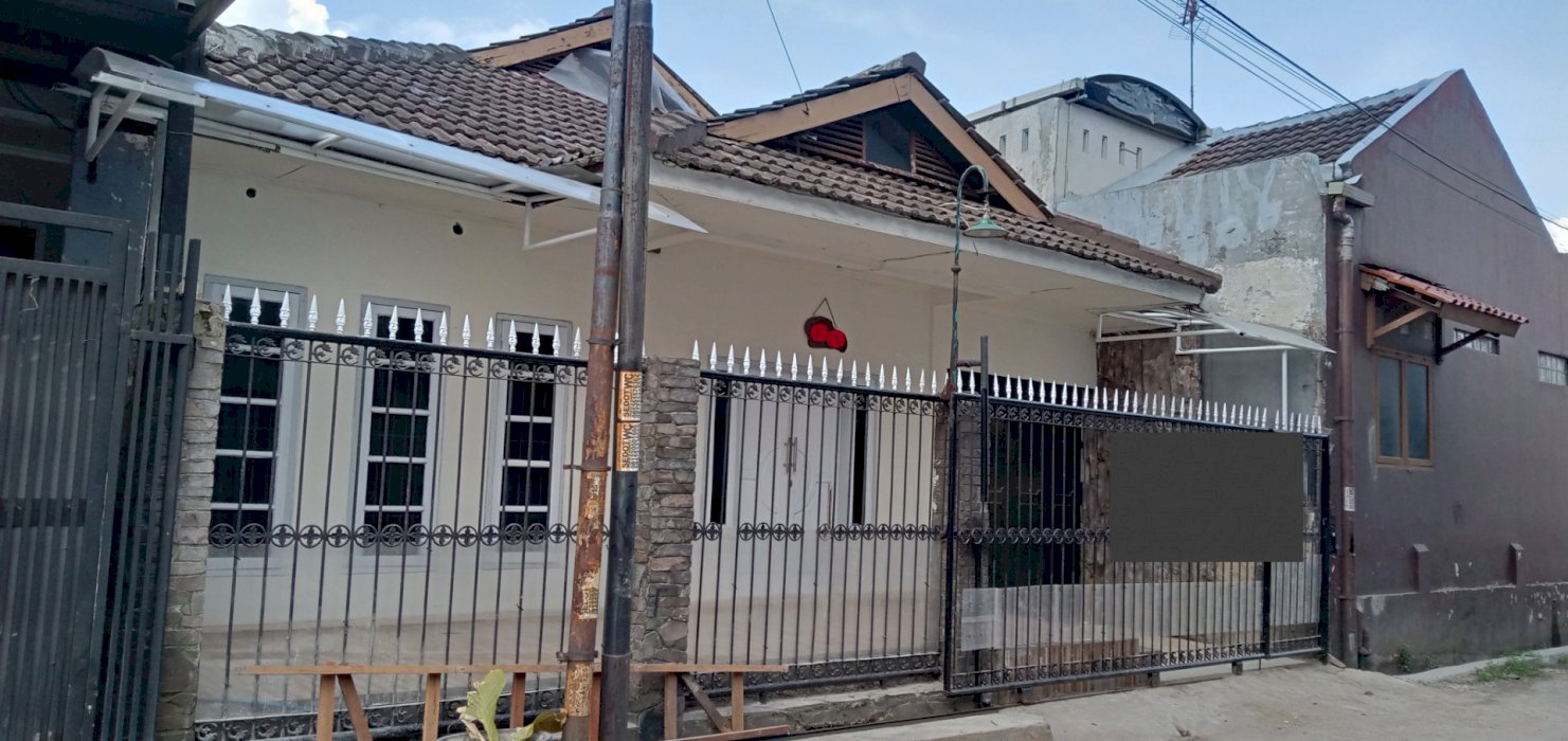 Rumah renov komplek taman cibaduyut indah bandung siap pakai