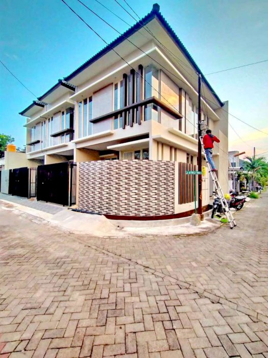 Rumah 100% Baru dan Hoek Jalan Sutorejo Timur IX Dekat Unair dan Galaxy Mall
