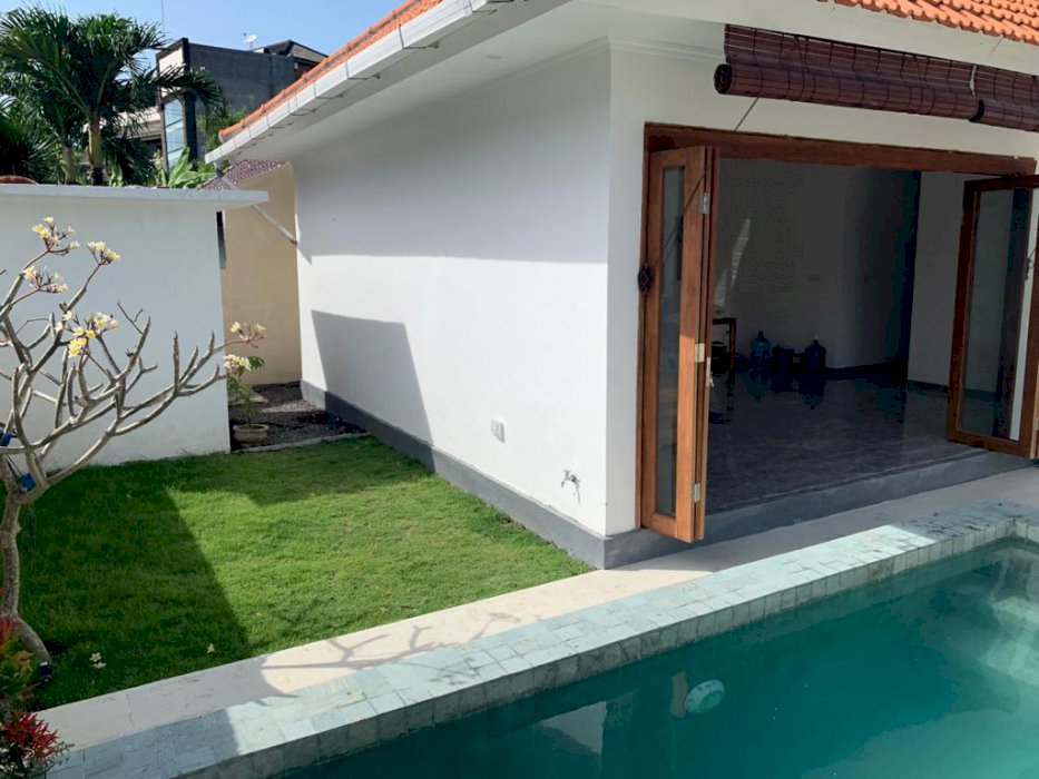 Villa D&E Uluwatu II Jimbaran Kuta Selatan Badung Bali