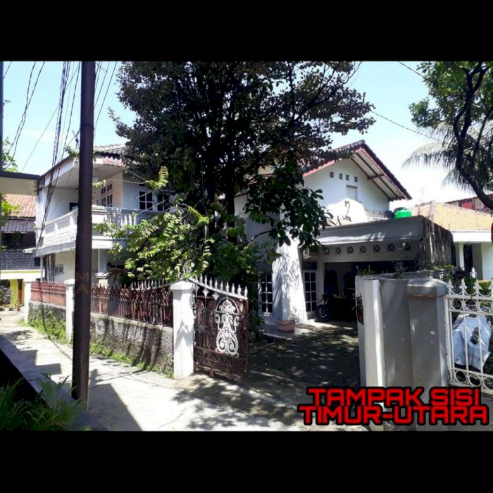 TURUN HARGA ! JUAL BUTUH RUMAH LOKASI STRATEGIS DEPAN UHAMKA JAKTIM